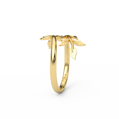 Elegant Leaf Ring